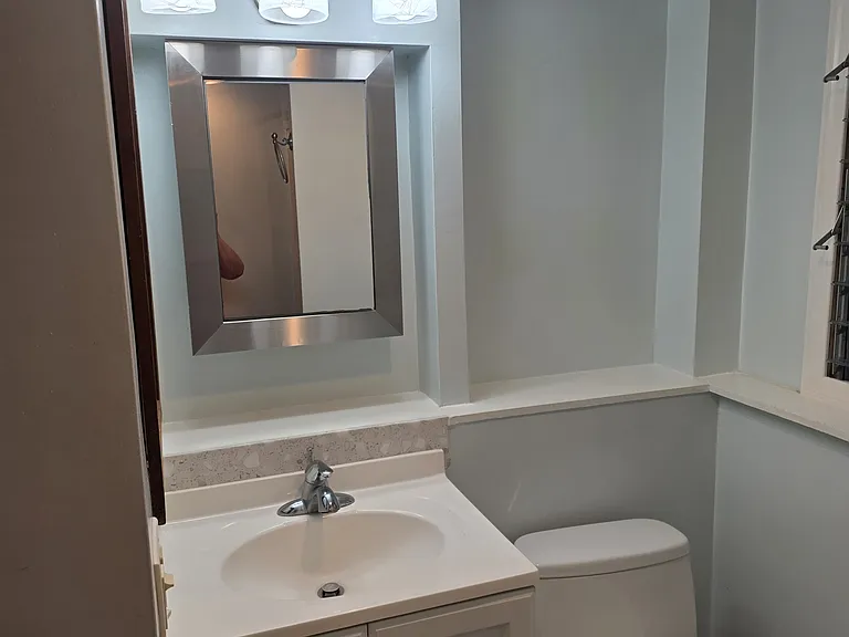 2120 Clement St — Photo 7
