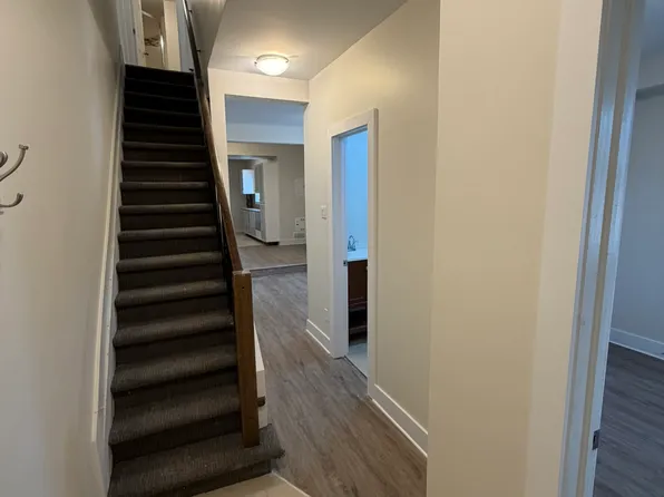 466 Nelson St, Ottawa, ON K1N 7S8