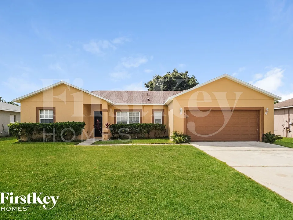 102 Spoonbill Ct