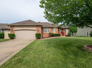 5110 S Ashwood Ave, Battlefield, MO 65619