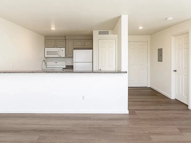 1313 S 6th St #1 — Photo 1