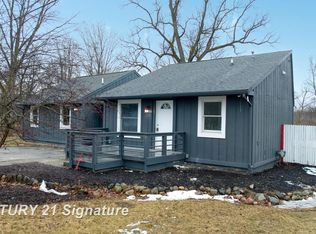 6489 N McKinley Rd, Flushing, MI 48433