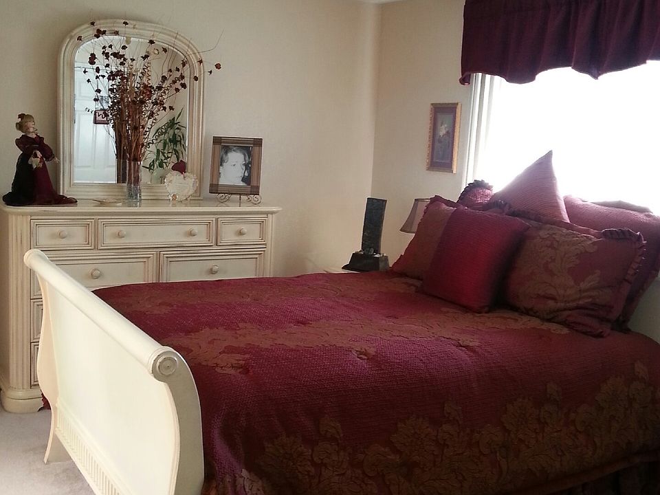 2nd image of 1025 Occidental Cir