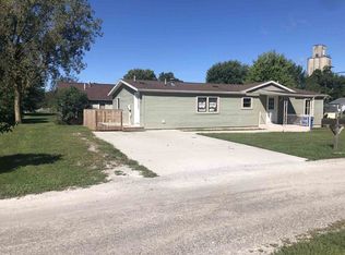 608A E Ellsworth St, Columbia City, IN 46725