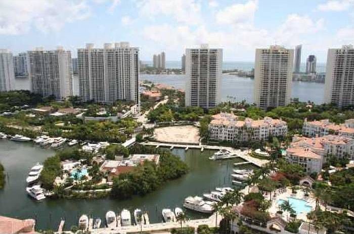 1st image of 1000 Island Bl 306 #306