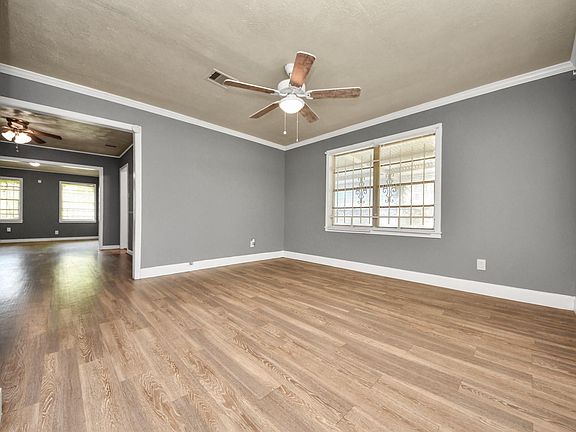 4th image of 3214 Tuam St