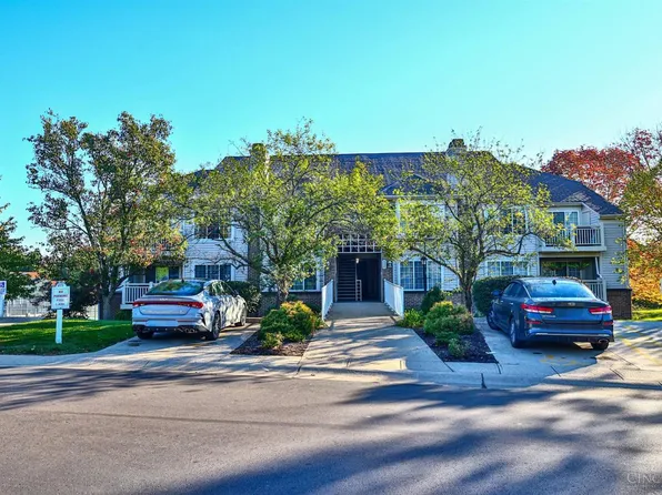 9940 Regatta Dr Unit 104, Cincinnati, OH 45252