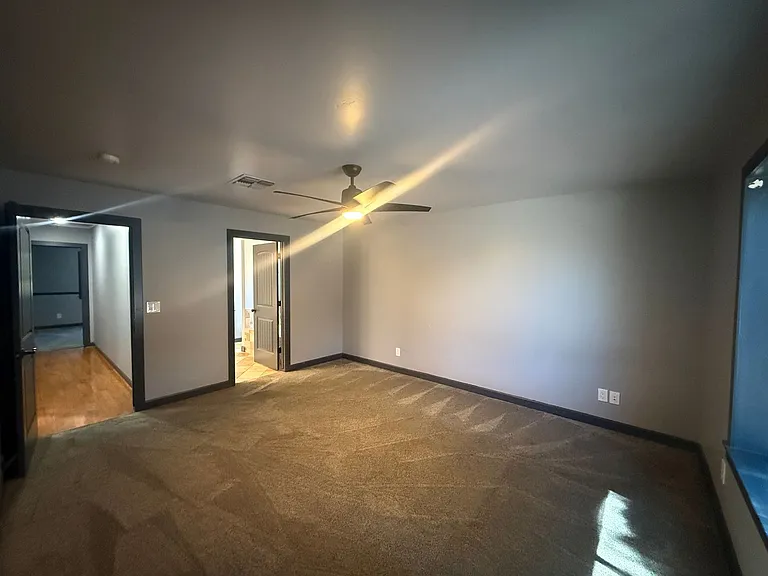3374 Roma Rd — Photo 10
