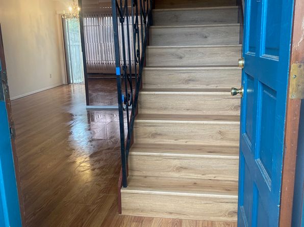 8220-8226 NE Hassalo St #8224