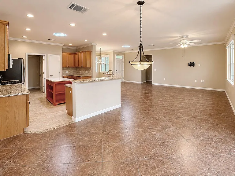 103 Harness Ln — Photo 8