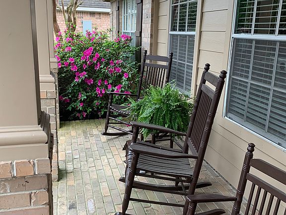 2nd image of 1817 S Carlsbad Ln