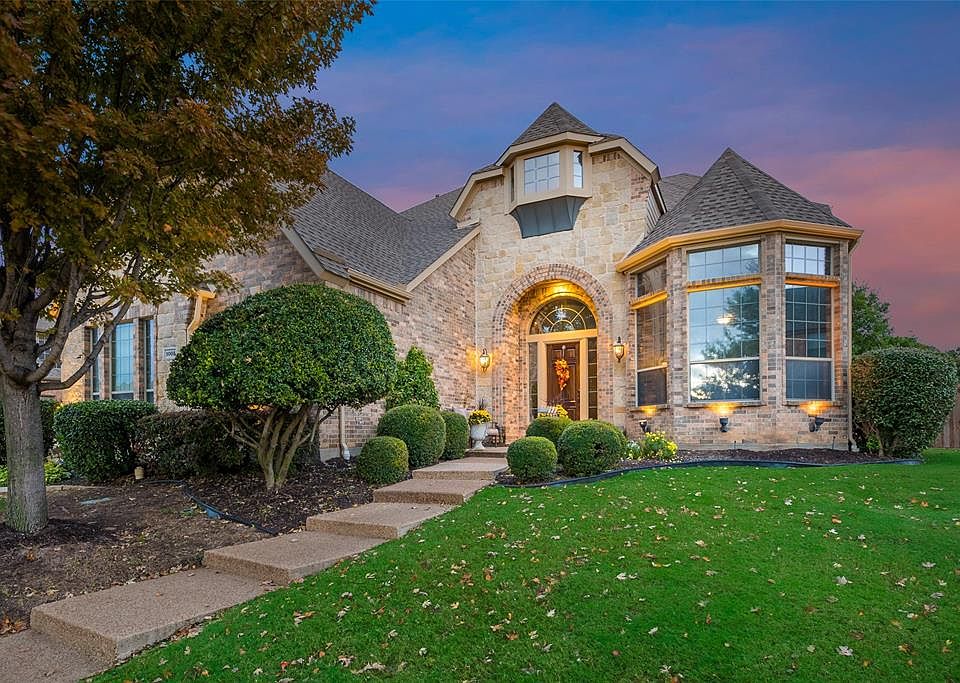 1st image of 1005 Hideaway Dr