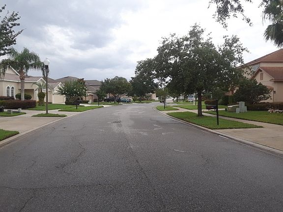 5th image of 1982 Oak Grove Chase Dr