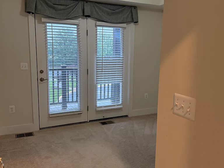 51 Silverway Dr — Photo 11
