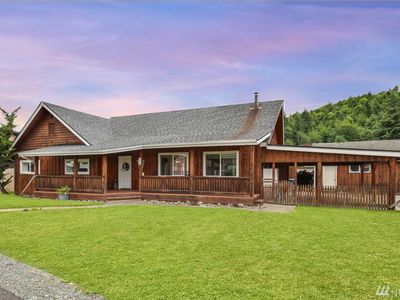 270 Coal Ave, Carbonado, WA, 98323