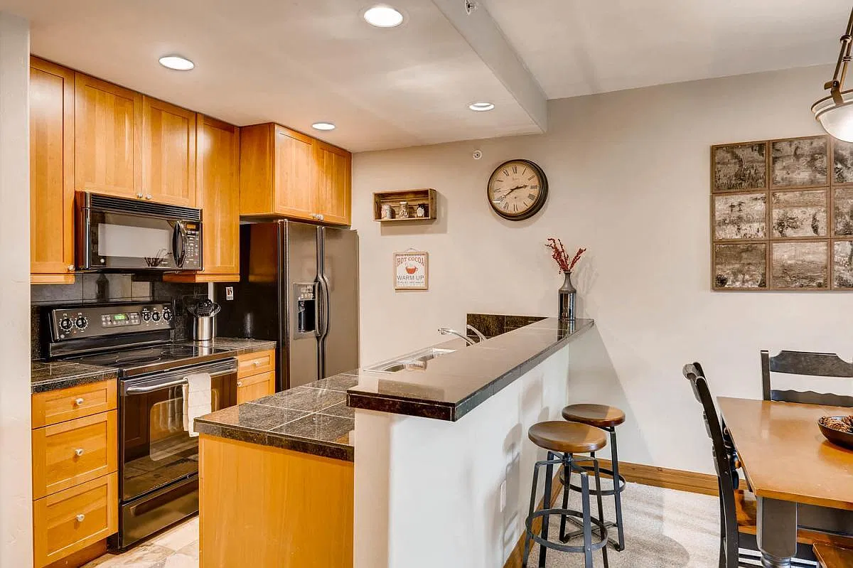 34 Highfield Trl — Photo 3