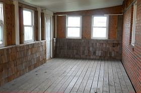 2nd image of 704 Pond Ln