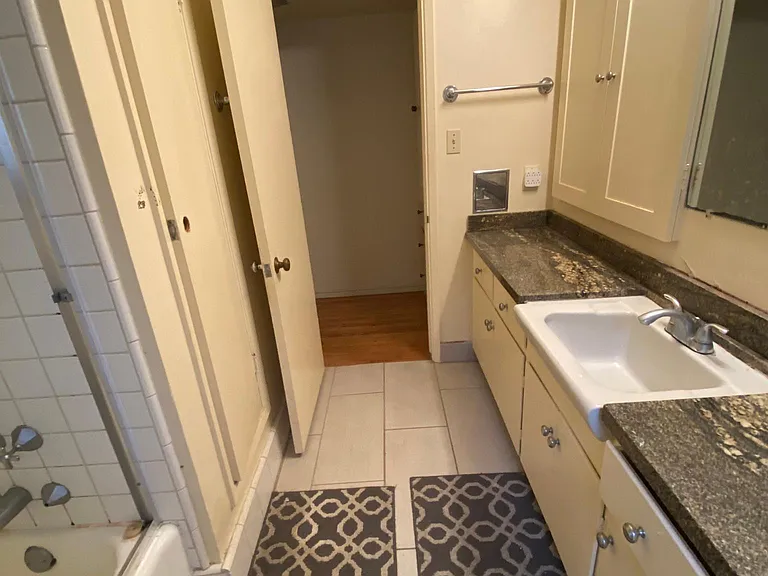 1715 Spruce St #9 — Photo 27