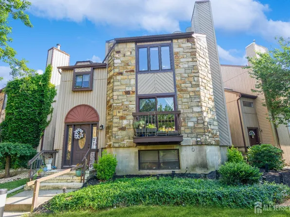 217 Silver Ln, Old Bridge, NJ 08857