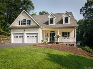 36 Mountain Rd, North Granby, CT 06060