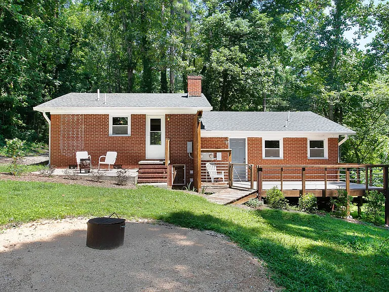 433B Northside Dr — Photo 15