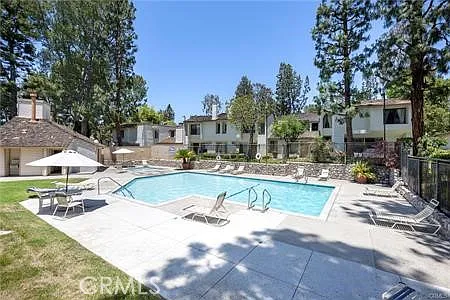 801 Vista Ct — Photo 29