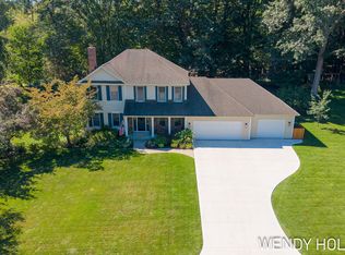2066 Woodlark Dr, Holland, MI 49424