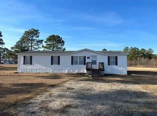 67 Ridgecrest Ct, Lumberton, NC 28358