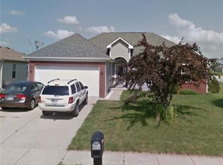 2012 Augusta Ct, Shelbyville, IN 46176
