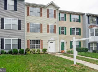 808 Alabaster Ct, Capitol Heights, MD 20743