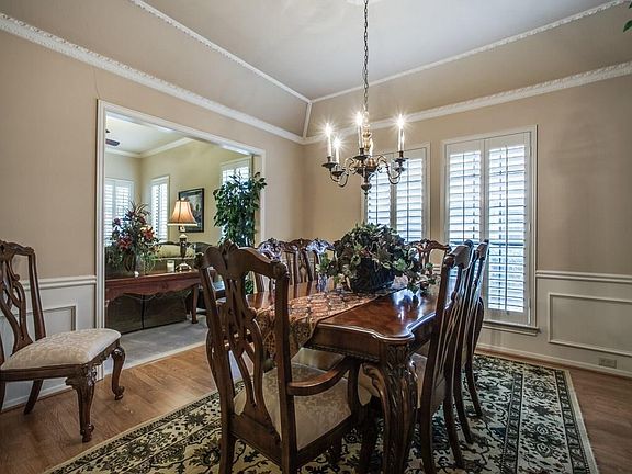 5th image of 2554 Honeysuckle Dr