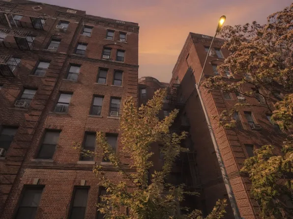240 East 18th Street