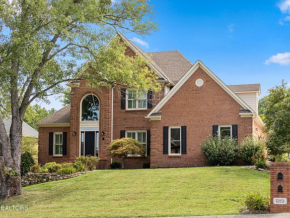 2nd image of 12151 Brookstone Dr