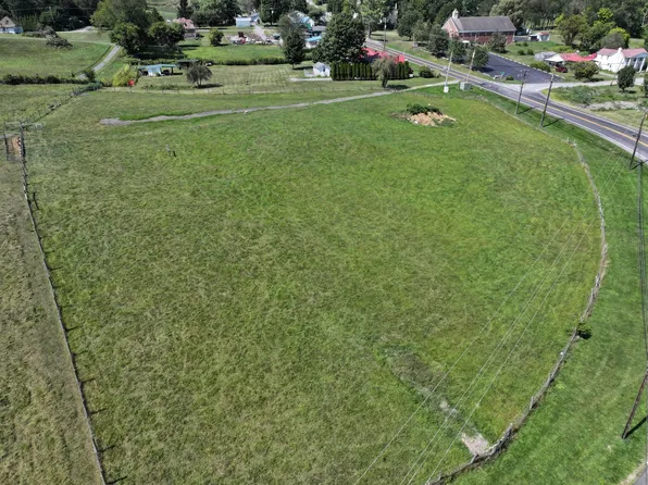 3 Route 219, Renick, WV 24966