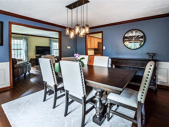 4th image of 2468 2468 Alydar Dr