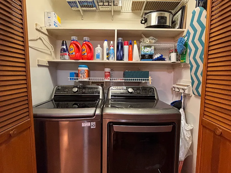 276 Plaza Dr — Photo 8