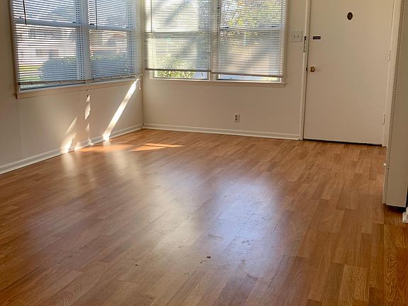 4th image of 501 N El Camino Real APT 1
