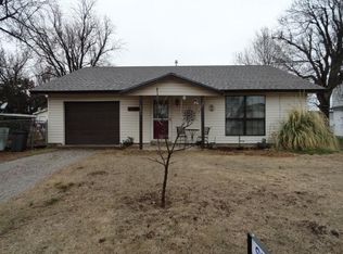 405 Harper Ave, Fletcher, OK 73541