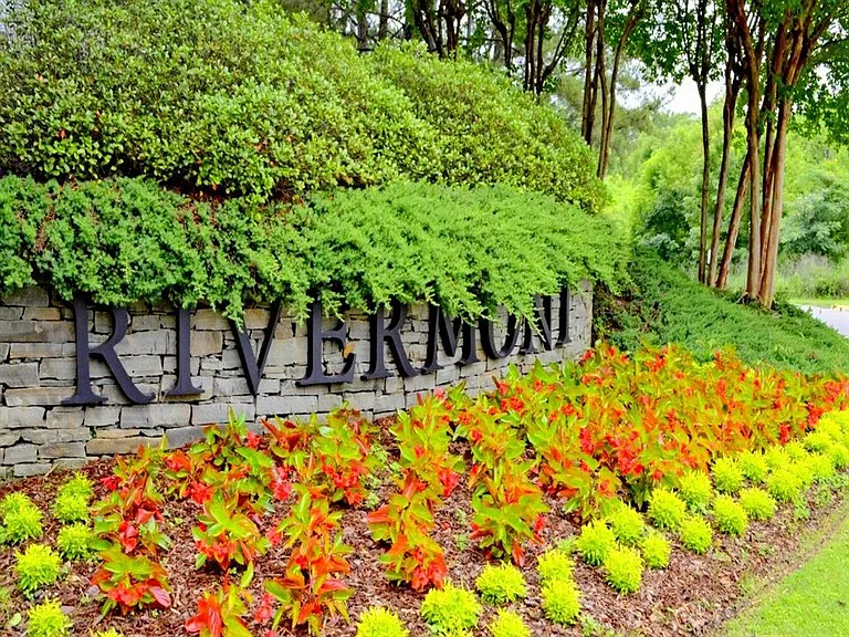 Rivermont Apartment Homes — Photo 1