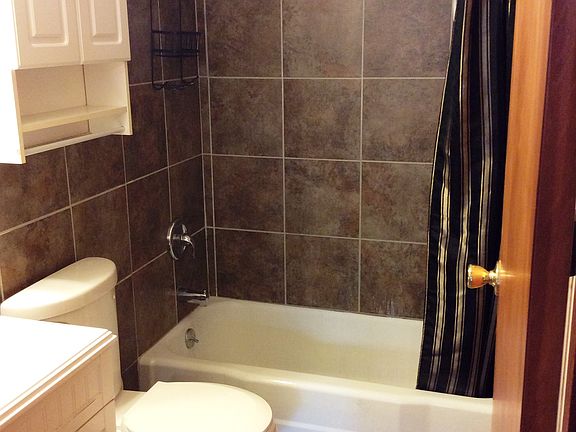 2nd Bathroom