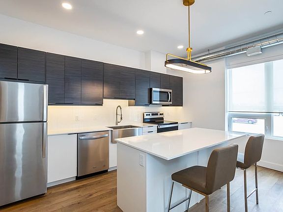 3rd image of 228 McConnell St #D