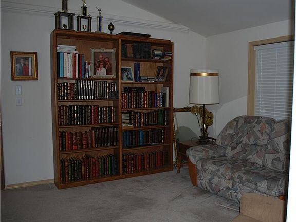 3rd image of 7406 60th Pl NE