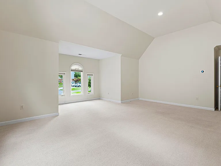 7926 Long Ridge Ct — Photo 24