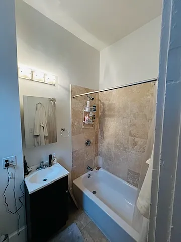 38 Hemenway St #13 — Photo 6