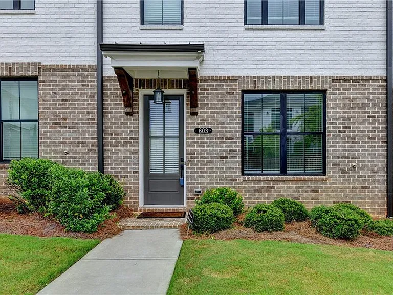 603 Millcroft Blvd — Photo 3