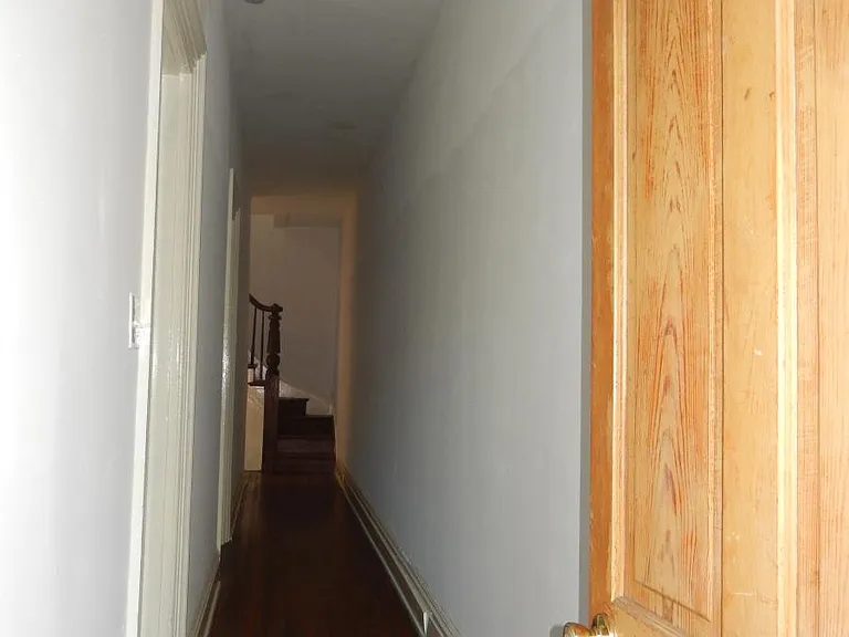105 S Pine St — Photo 18