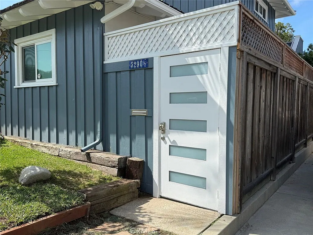 1 bed, 800 sqft, $2,800 — Photo 1