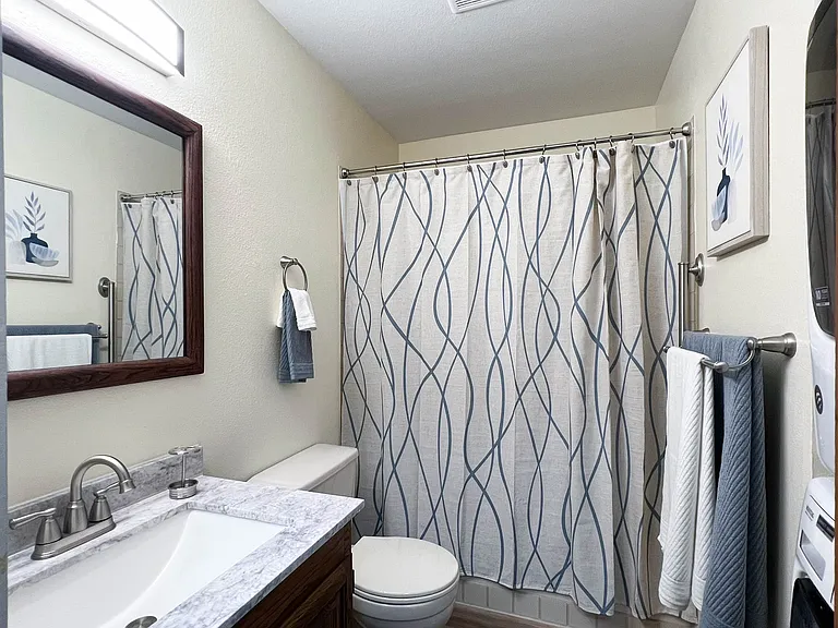 380 E 11th Ave #124 — Photo 20