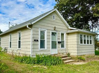 222 S Newton St, Maryville, MO 64468