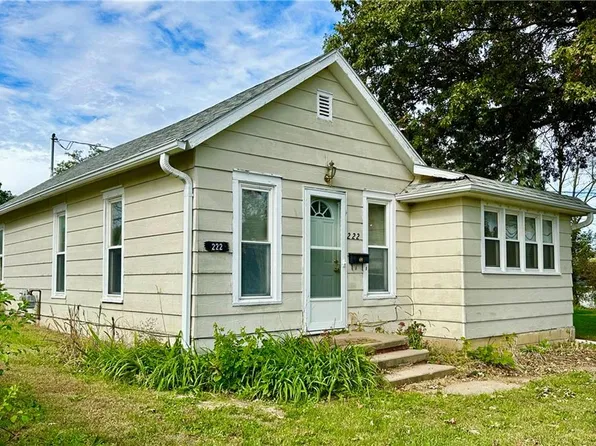 222 S Newton St, Maryville, MO 64468